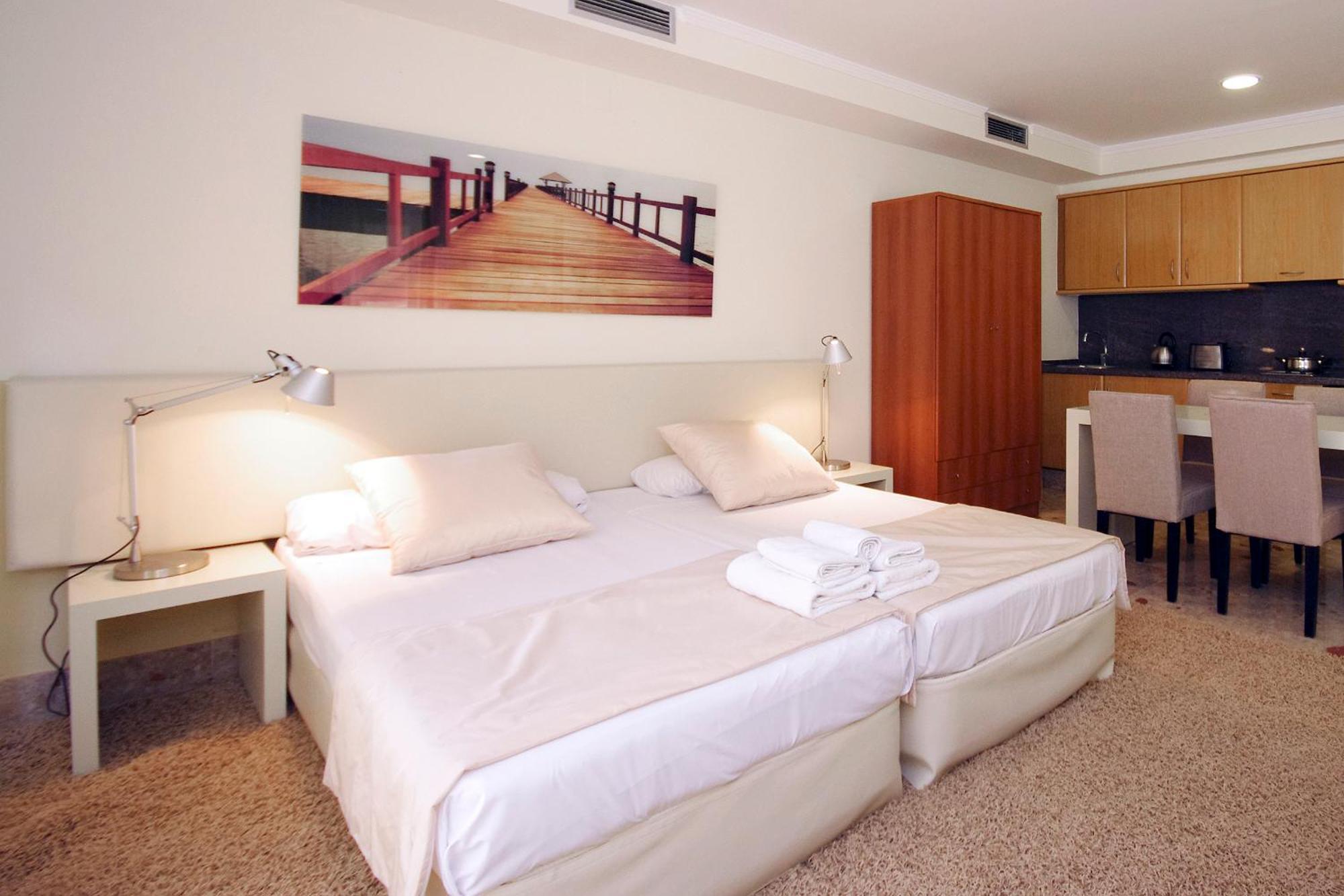 Bet Apartments - Apartments Catedral Valence Extérieur photo