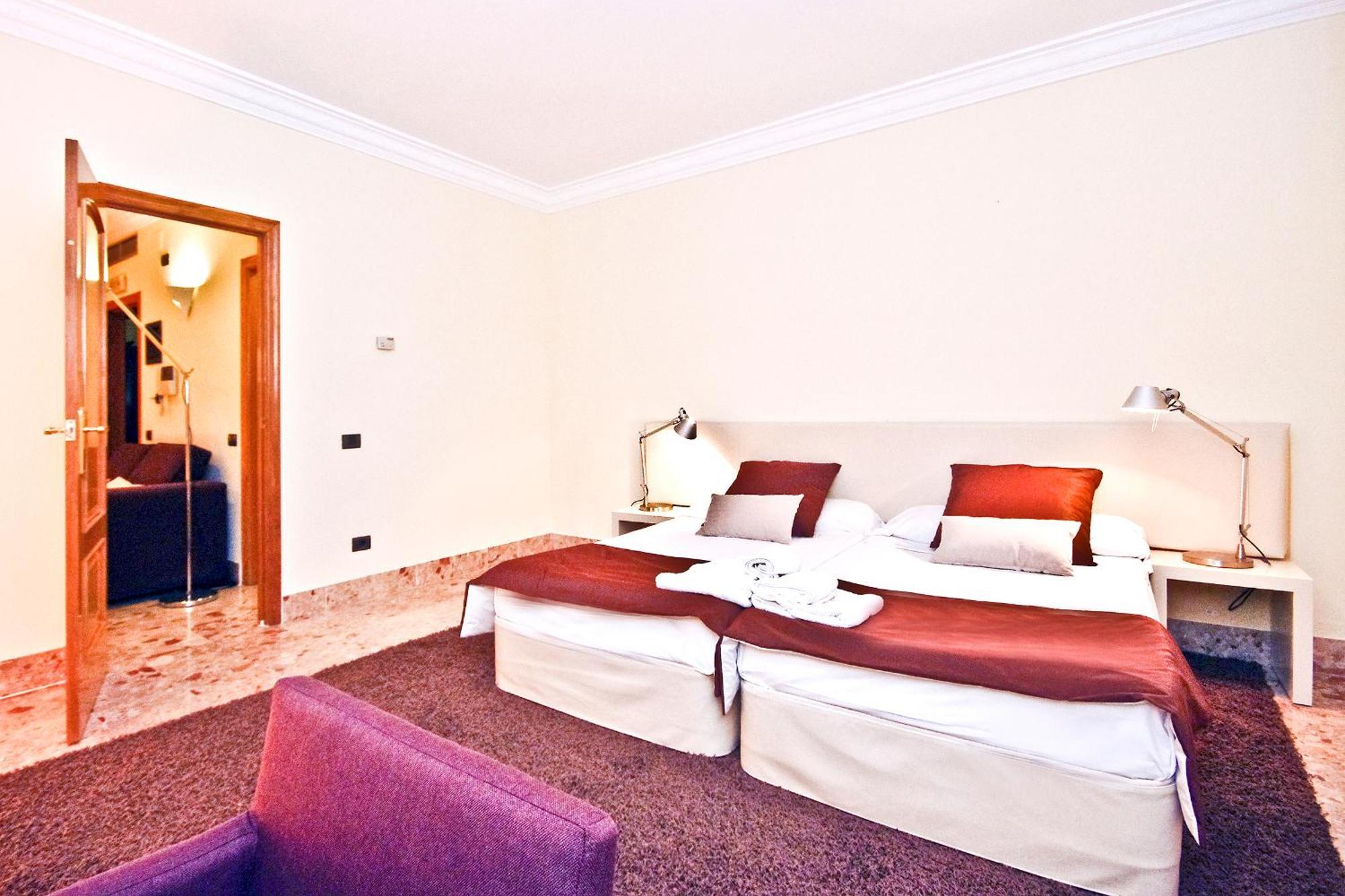 Bet Apartments - Apartments Catedral Valence Extérieur photo